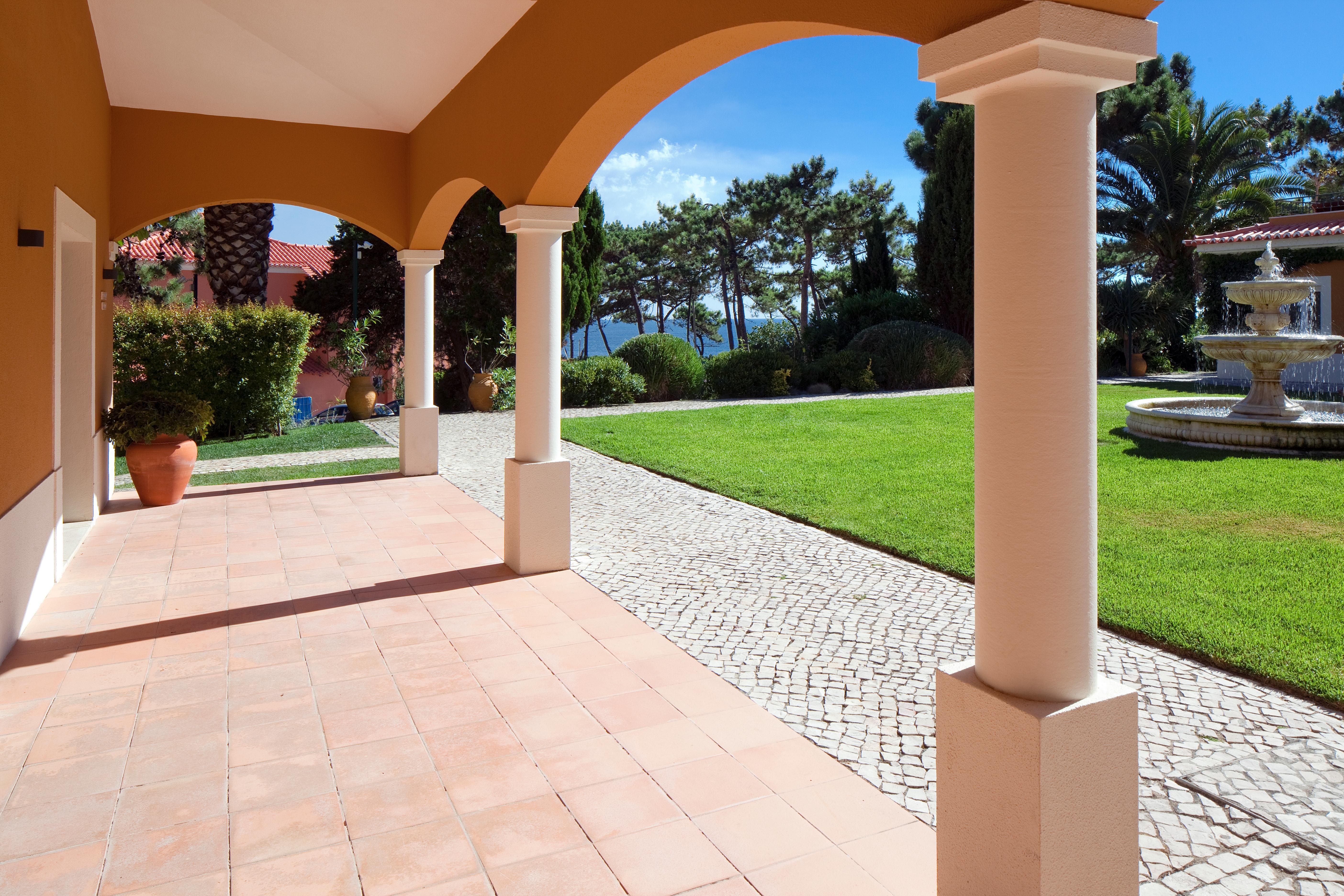 Longevity Senses - Cascais Boutique Hotel - Adults Only Экстерьер фото A view of the grounds of the hotel